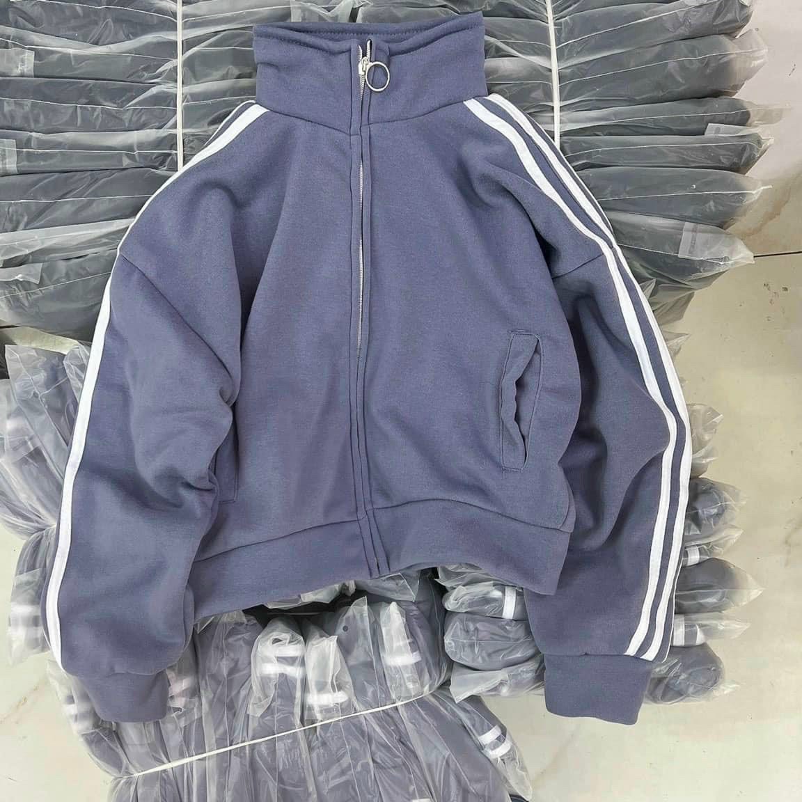 Áo Khoác Lửng Chạy Viền Sọc Chất Nỉ Ngoại , Áo Hoodie Khoá Kéo tay phồng cánh dơi unisex ulzzang - TP552