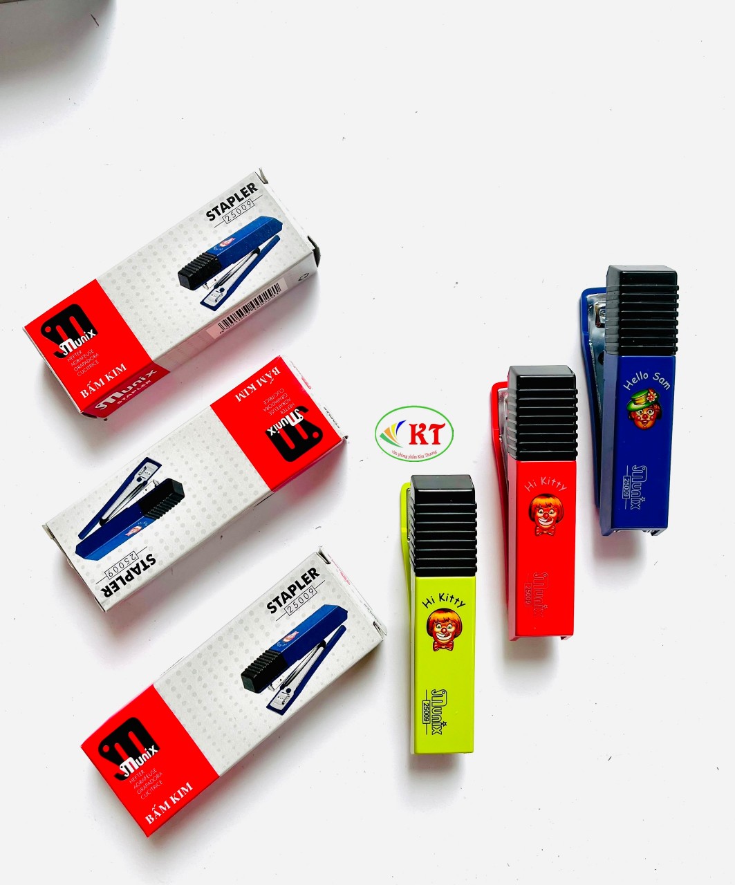 Bấm kim số 10 Munix mã 25009 chính hãng