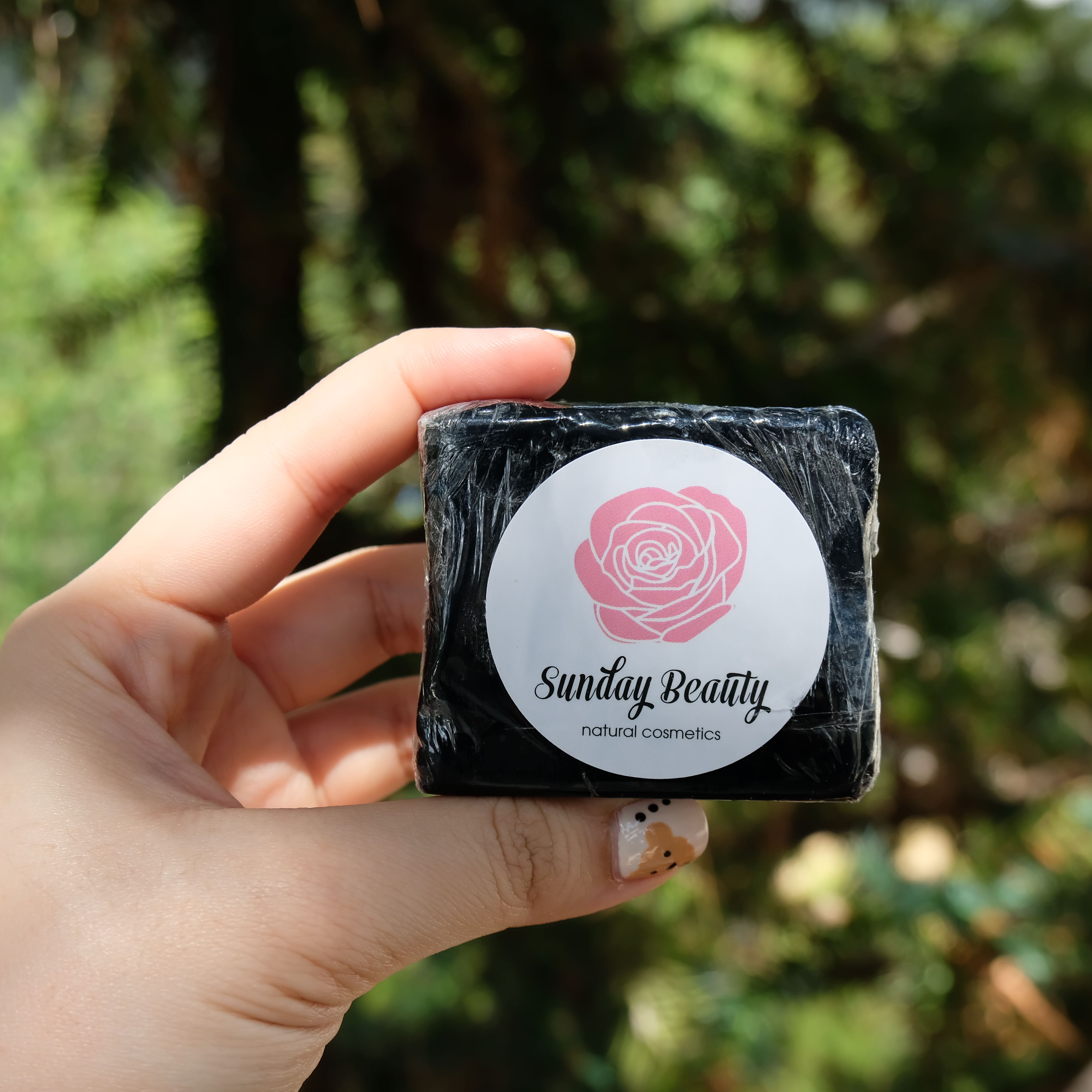 Soap rửa mặt Than tre handmade Sunday Beauty