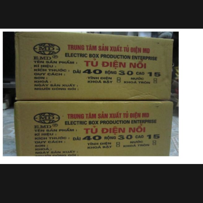 Vỏ tủ điện nổi EMD 40x30x15 sơn tĩnh điện