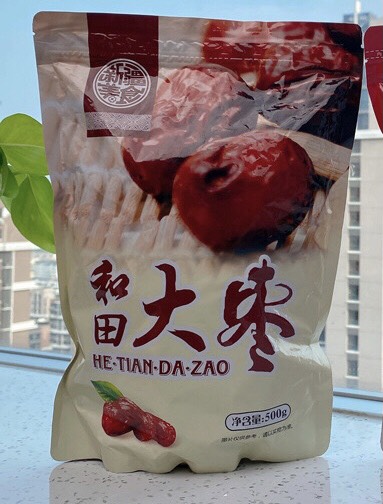 Táo đỏ tân cương nguyên trái size lớn túi 500g