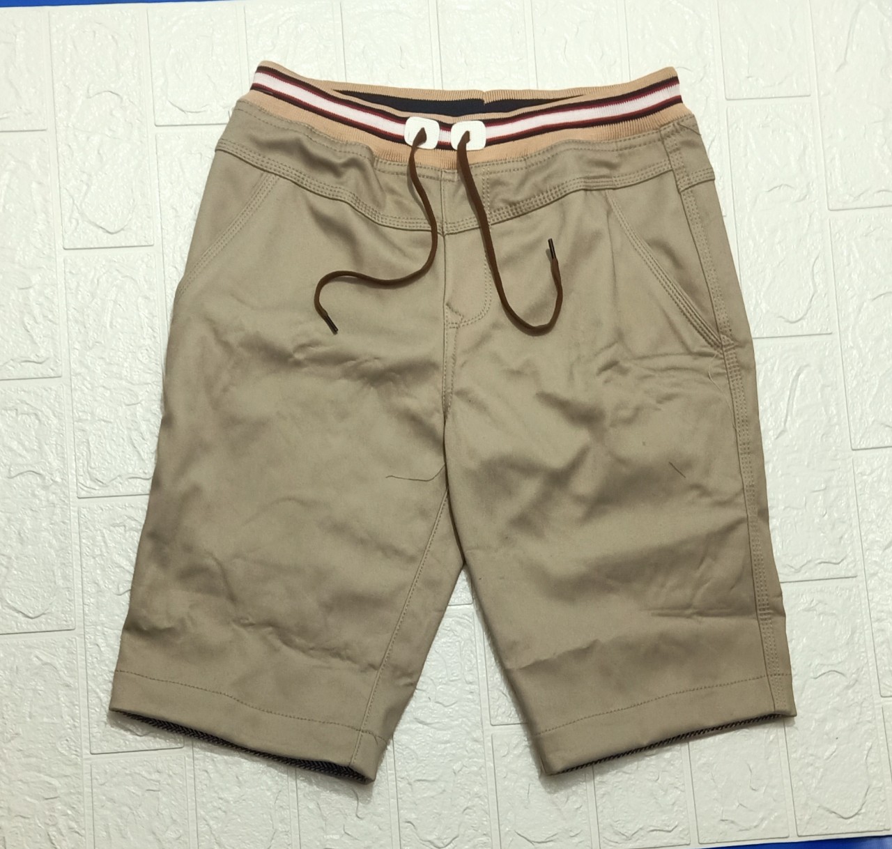 Quần sọt kaki nam lưng thun v66