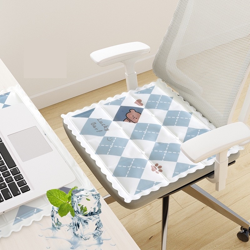Lót ghế ngồi văn phòng dạng nệm nước hình vuông mát lạnh dễ làm sạch