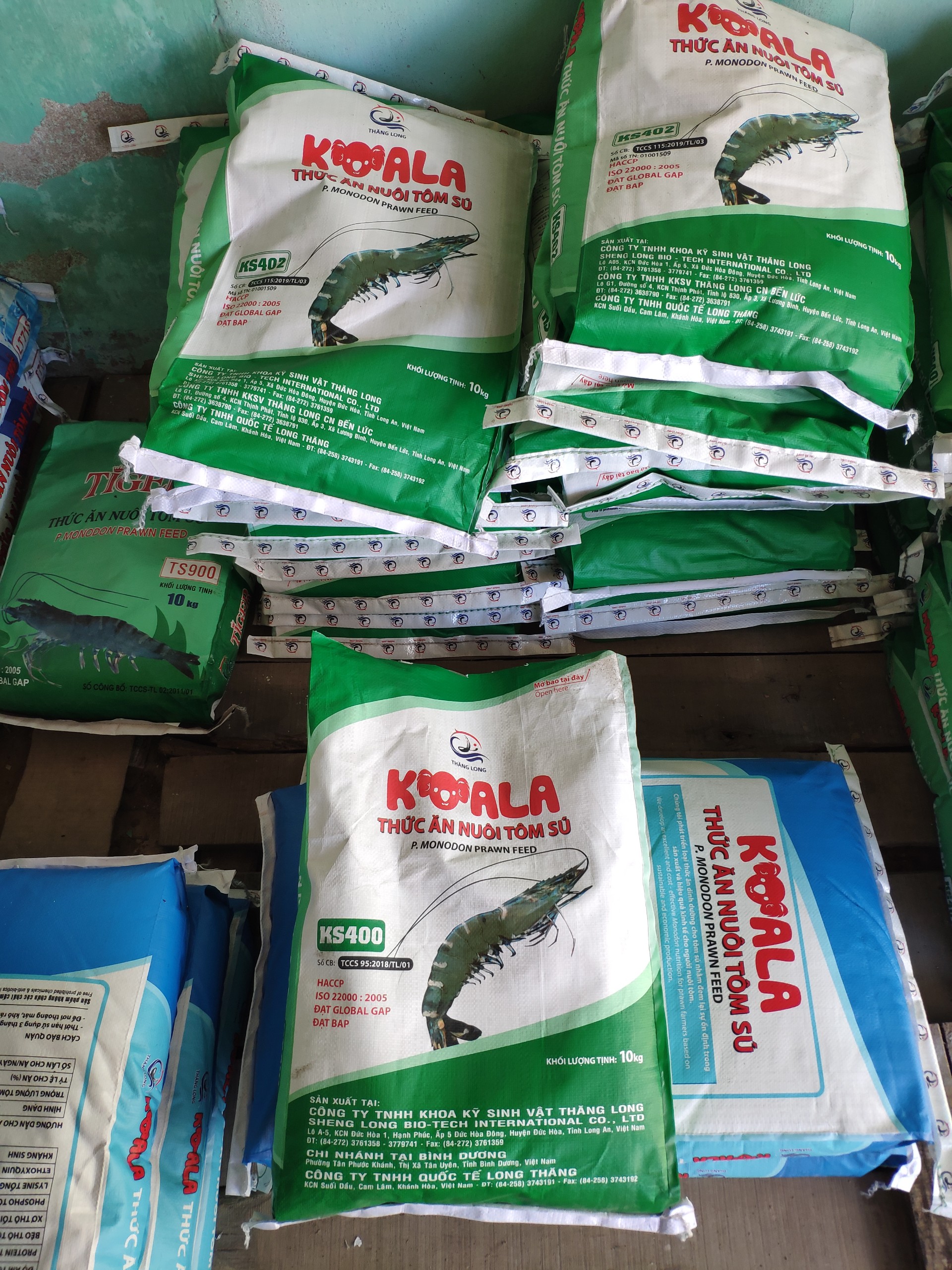 2kg thức ăn cho tôm, tép, cá cảnh... (hạt cỡ nhỏ 2/10)