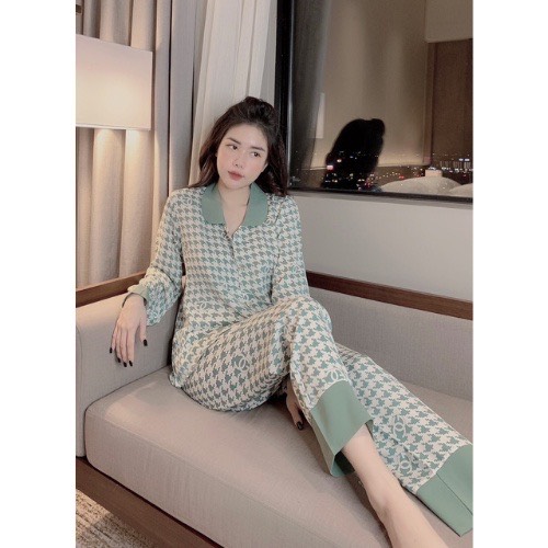 Đồ Bộ Pijama Lụa Tay Dài-Quần Dài Chất Liệu Mango thiết kế sang chảnh