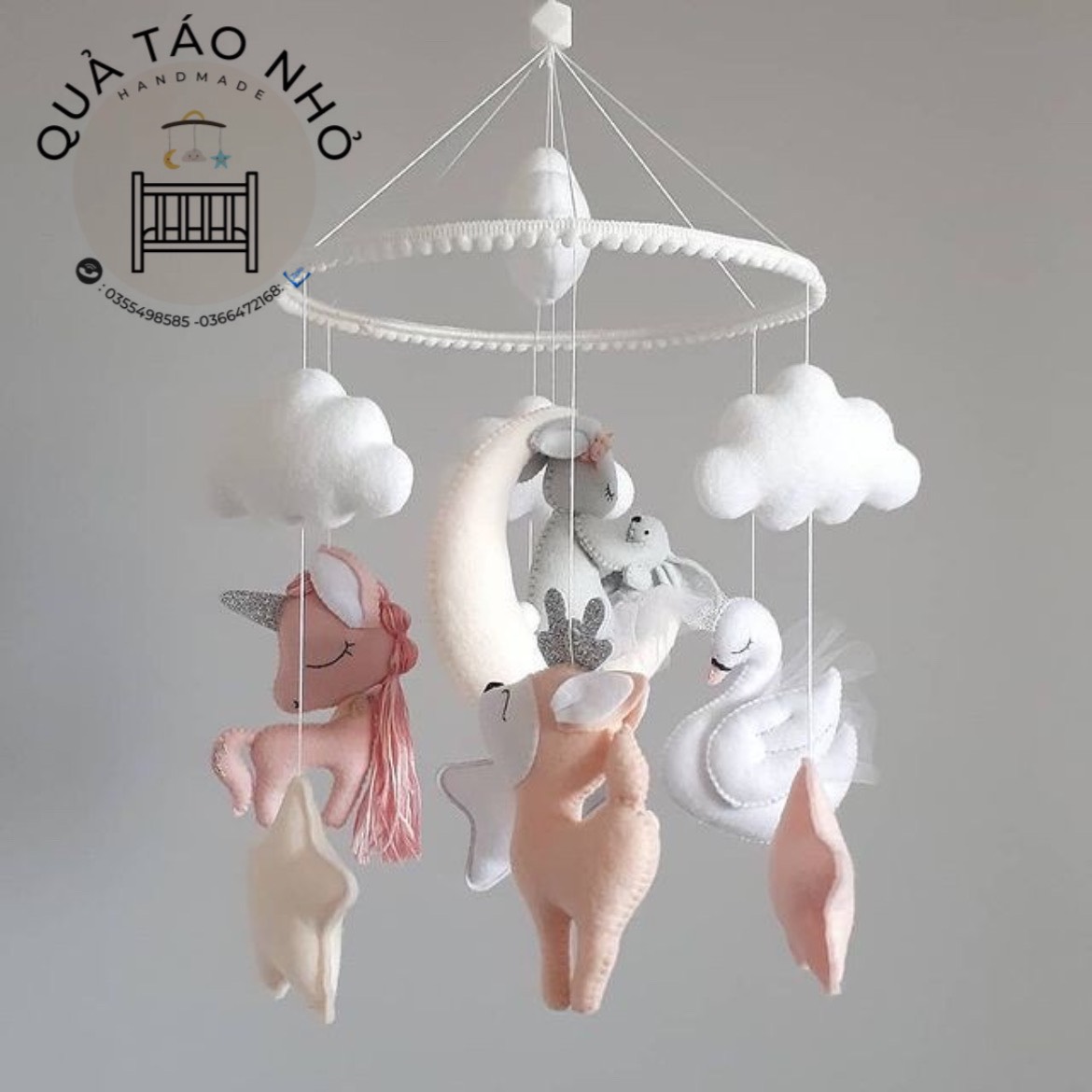 Đồ chơi treo nôi thỏ mẹ thỏ con