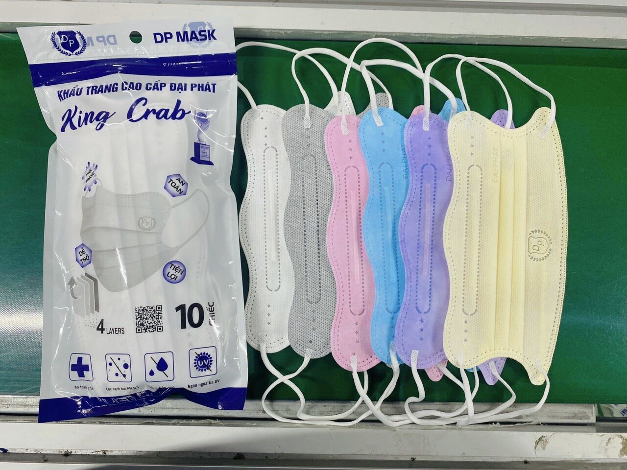 Giá sỉ 100 chiếc khẩu trang cua King crab khẩu trang Kua 4 lớp