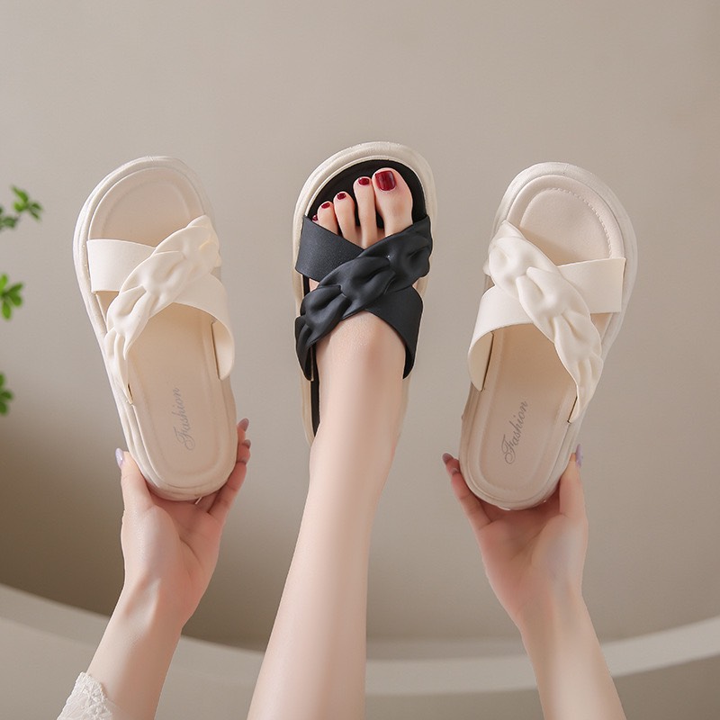 Dép quai chéo độn đế tăng chiều cao