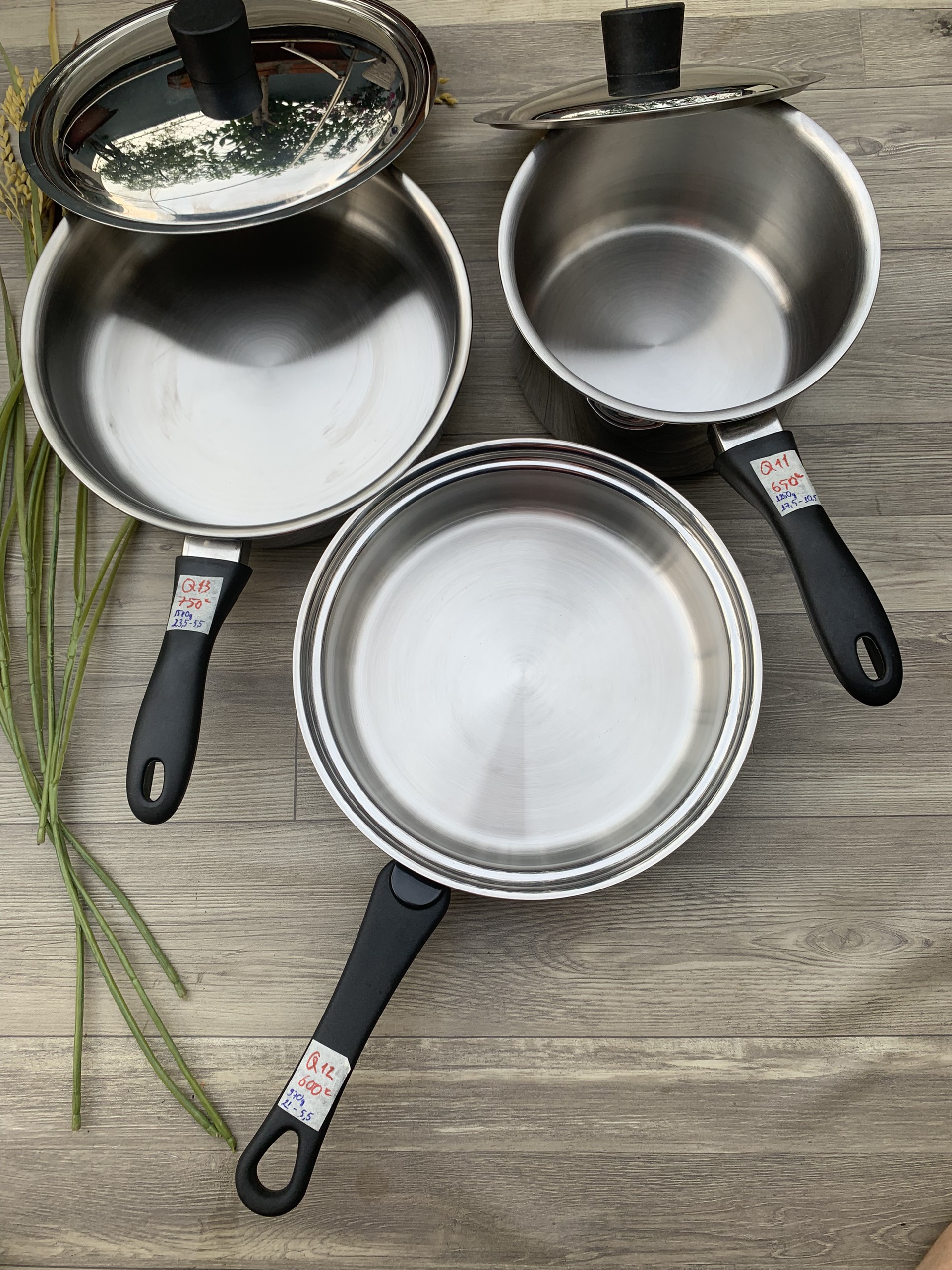 Chảo inox 5 lớp vitacraf sản xuật tại Mỹ. hàng thanh lí vết sướt