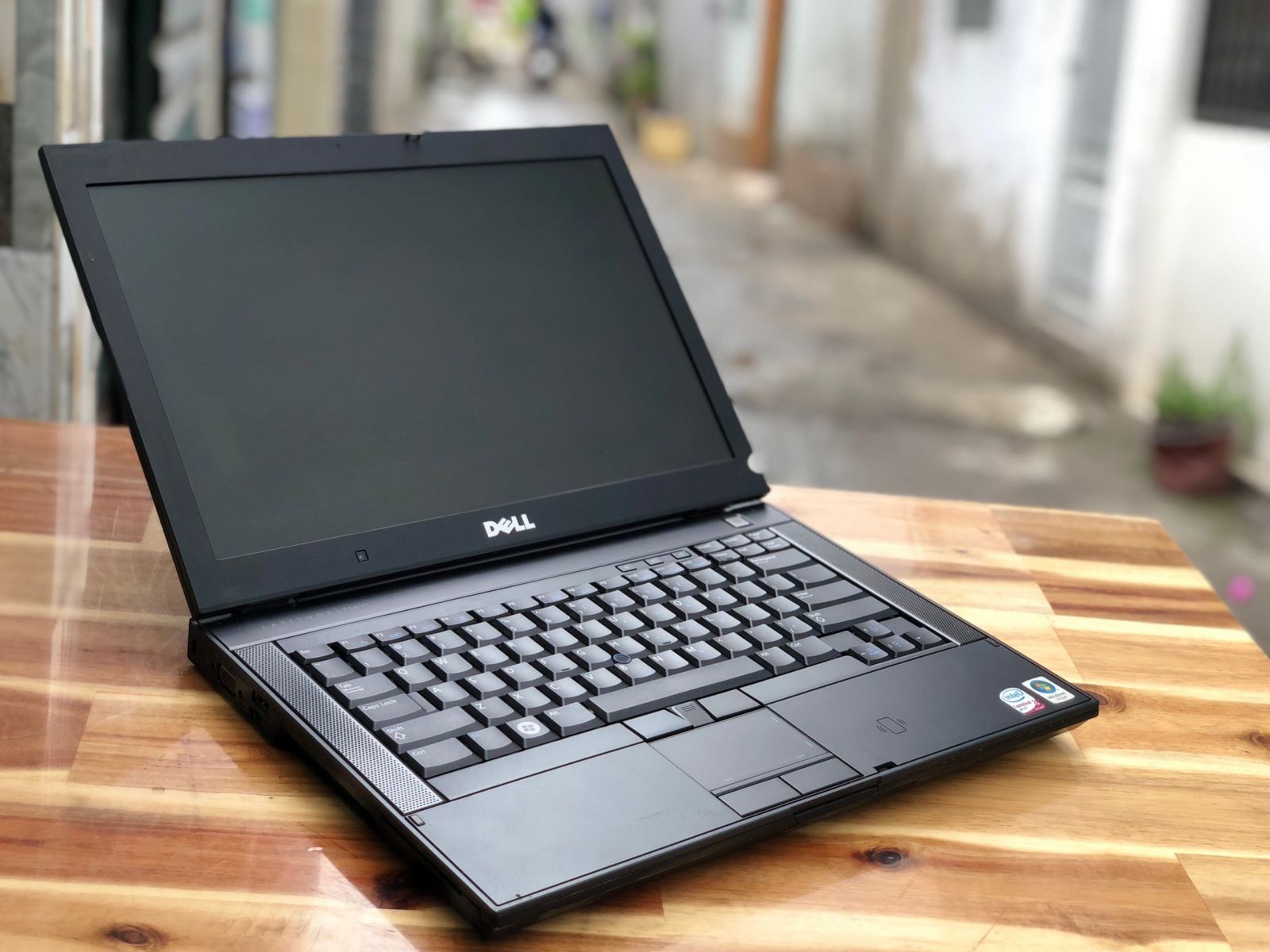 ❈✠❉ Dell Latitude E6400 Intel P8600 Ram 4G Hdd 500G 14INCH