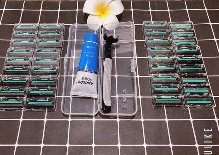 Sét dao cạo râu+36 lưỡi dao thay + tuýp kem làm mềm râu