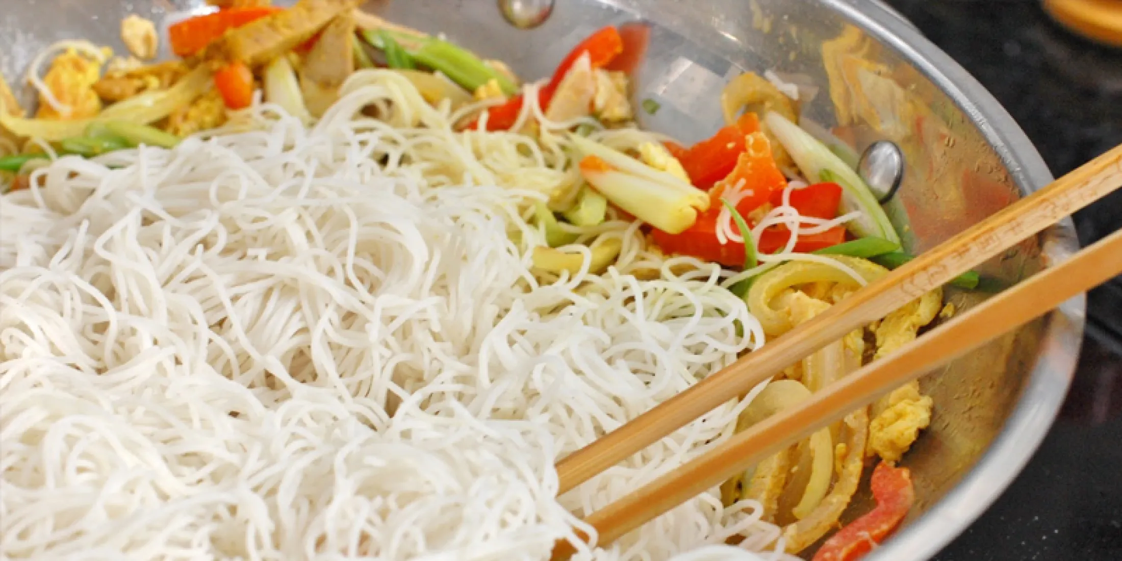 500gr BÚN GẠO KHÔ GIA BẢO, BÚN GẠO XÀO HÀNG XUẤT KHẨU, loại xuất khẩu đạt chuẩn quốc tế