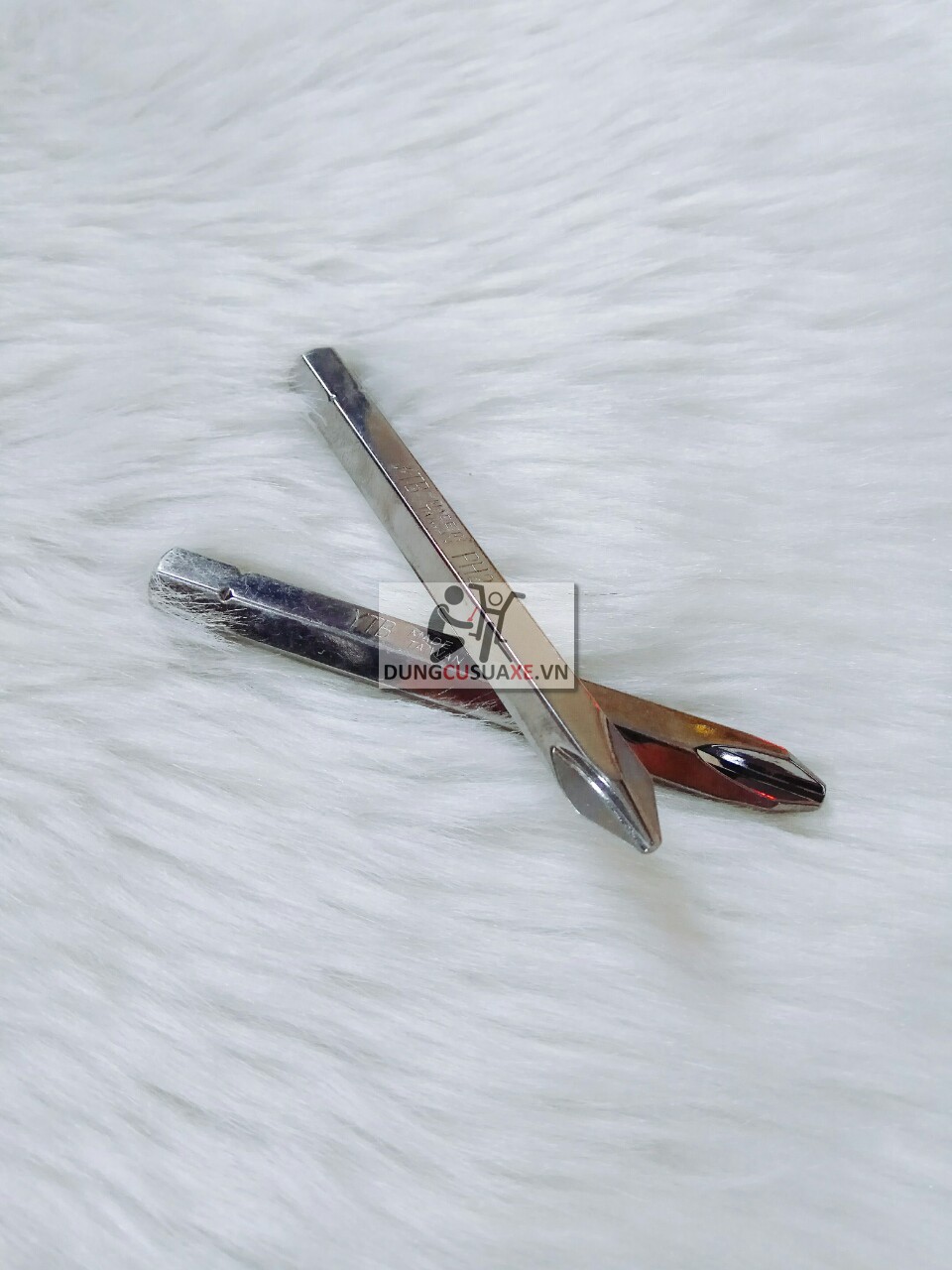Mũi tô đóng 80mm ytb trắng mũi nhọn