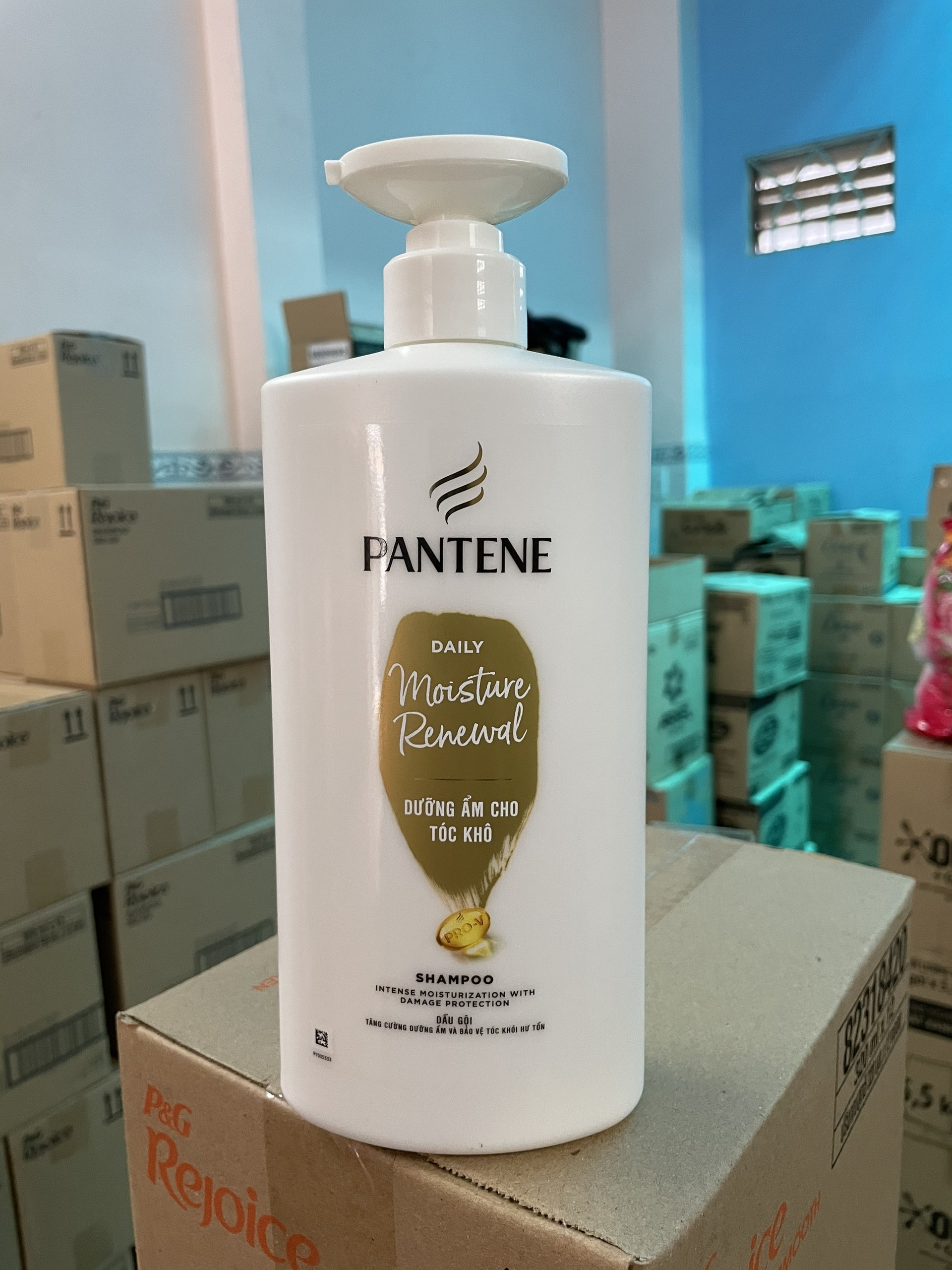 Dầu gội pantene 650ml dưỡng ẩm tóc khô