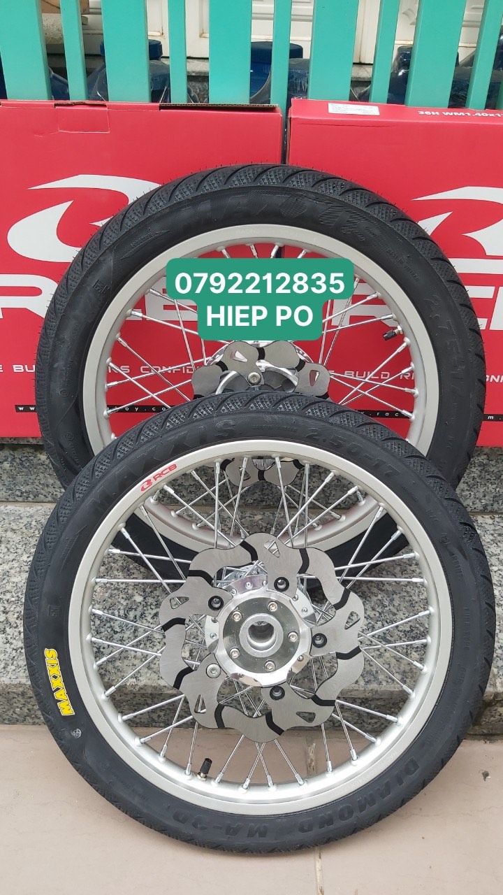 [HCM]BÁNH CĂM GẮN EX 150 (HOẶC 135) NIỀNG RCB 1.4 1.6 CHÍNH HÃNG FULL VỎ RUỘT MAXXIS KÈM ĐĨA KIỂU TRƯỚC SAU