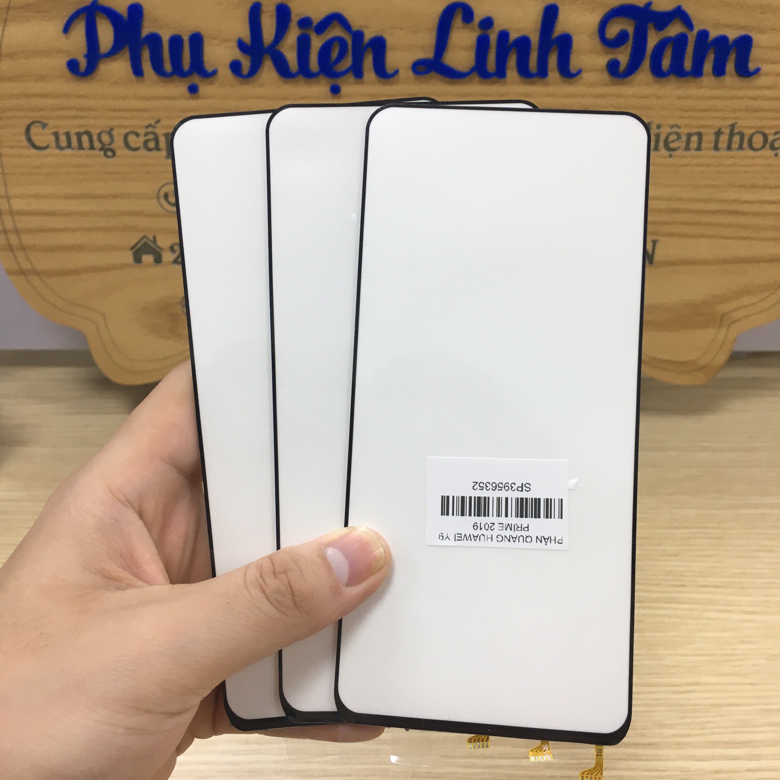 Phản quang huawei y9 prime 2019