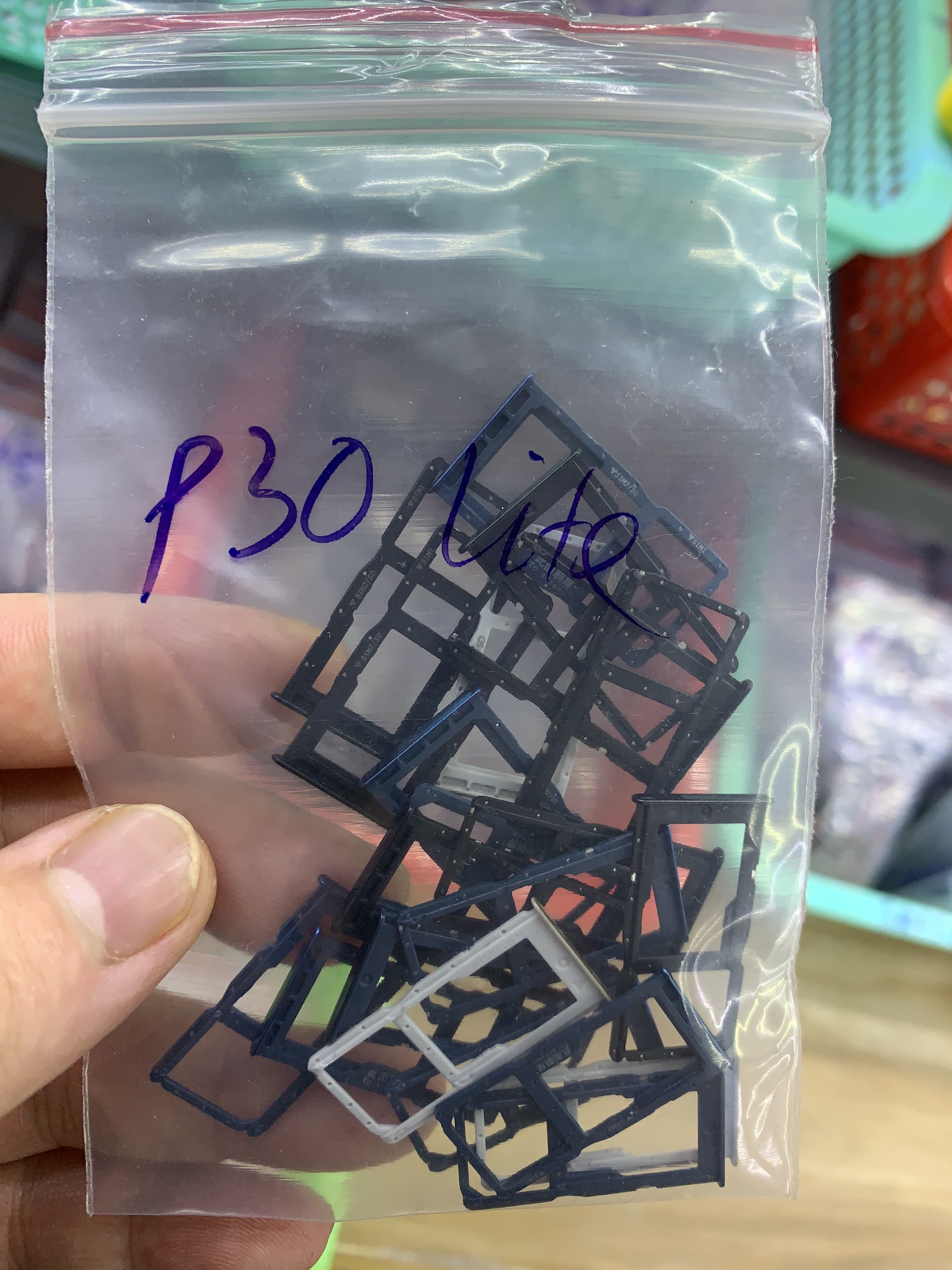 Khay sim Huawei P30 lite