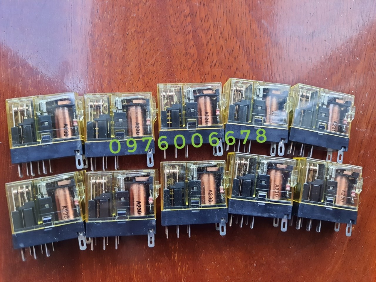 Rj2s-cl-a230 idec relay trung gian 8 chân nhỏ 230vac