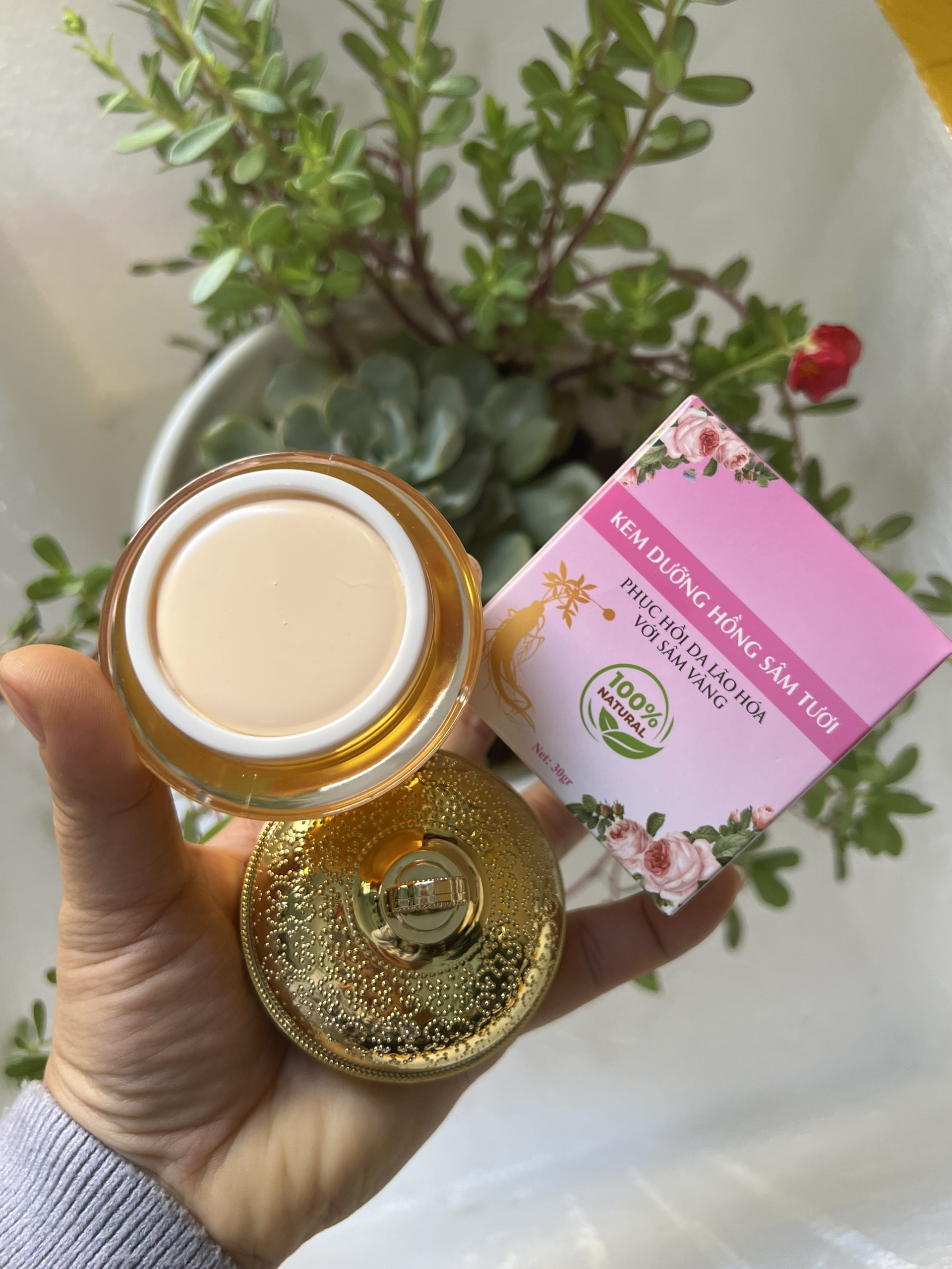 (MUA 1+QUÀ TẶNGserum b5 ) Kem nâng tông da 9in1 Kem Lười makeup dưỡng ẩm che khuyết điểm hiệu quả Makeup nâng tông dưỡng ẩm bảo vệ làn da hiệu quả 50g