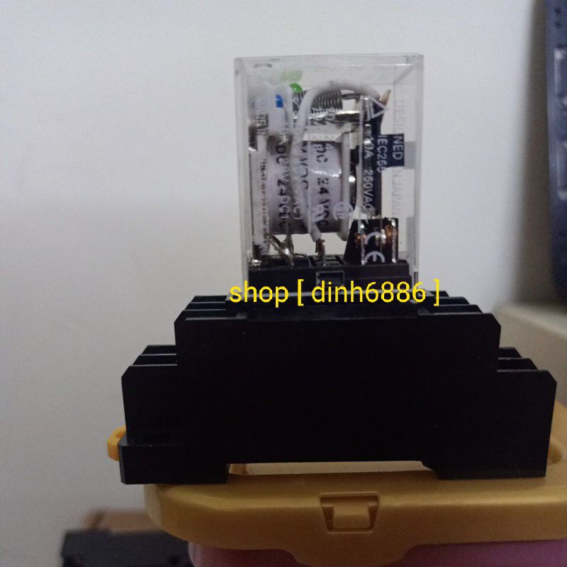 Rơ le ly2n - 24v 8 chân to