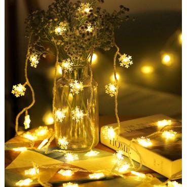 Dây đèn led bông tuyết trang trí dài 10m ( Chạy pin không cần ổ cắm )