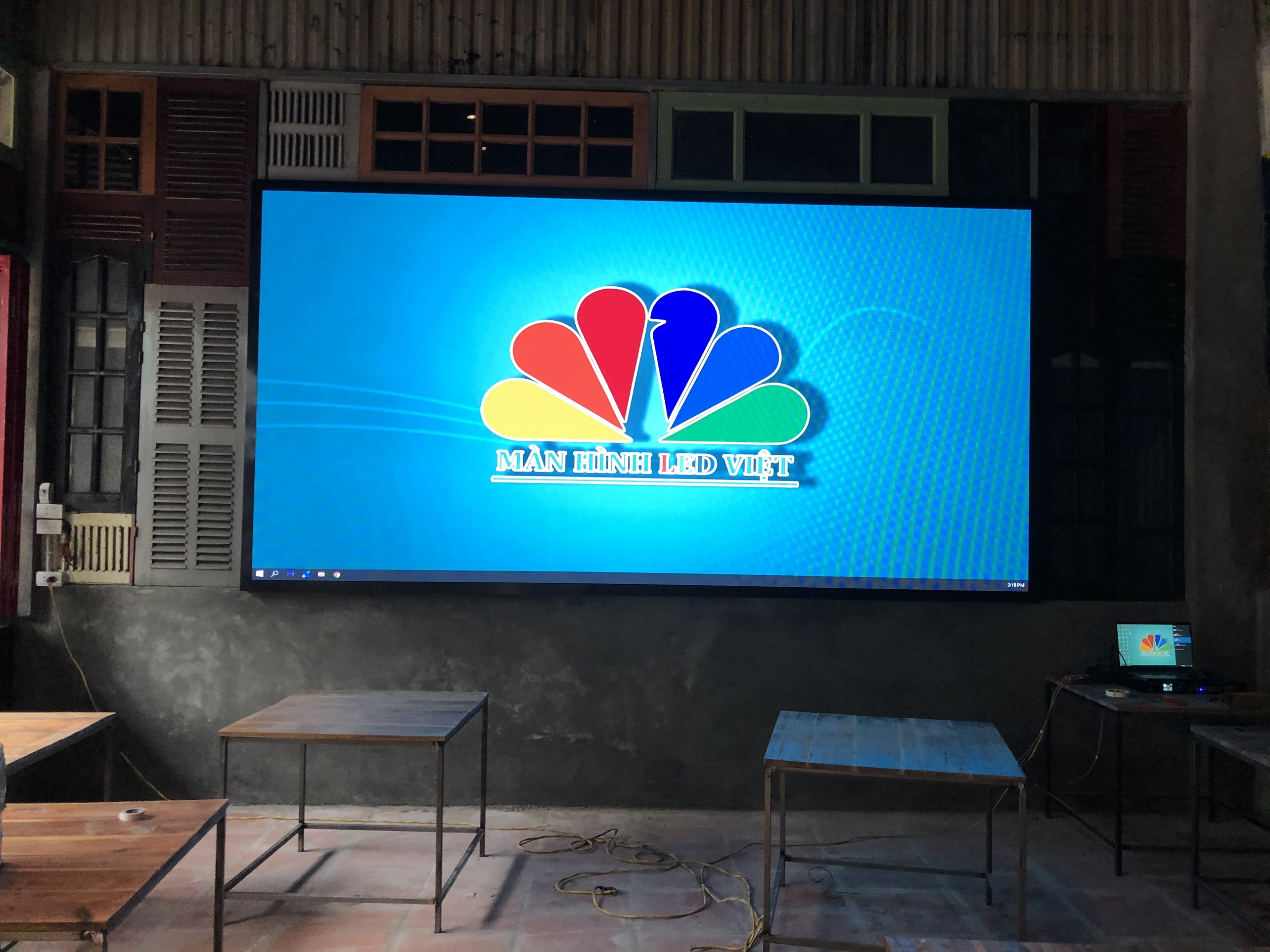 Màn hình Led 100 inch