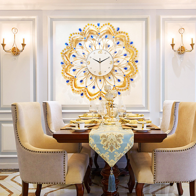 Đồng hồ treo tường hình tròn hoa 617 mẫu mới nổi bật  làm quà tặng tân gia , khách sạn , phòng khách rất đẹp và sang trọng cho phòng khách rộng và đẹp(hình tròn hoa)