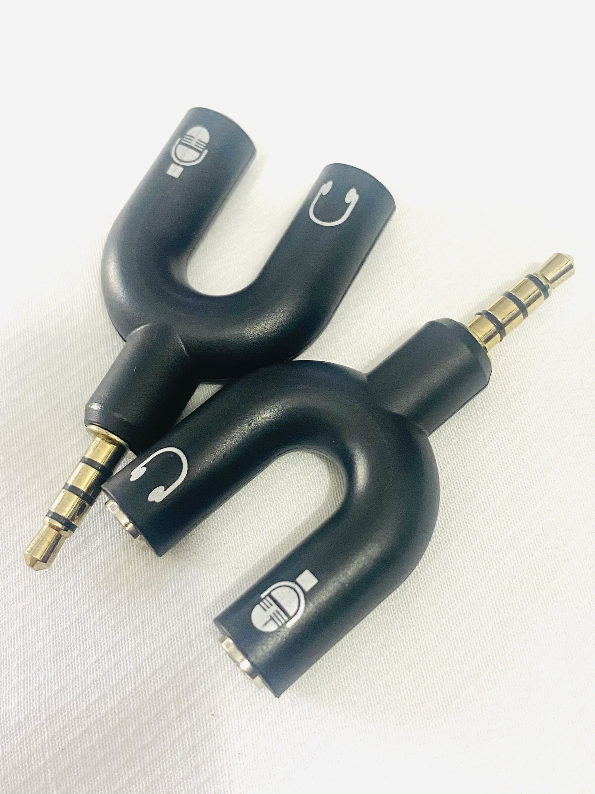 Đầu chuyển từ jack 3.5 ly sang 2 lỗ micro + phone