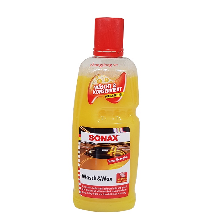 Nước rửa xe và wax bóng sơn kết hợp Sonax Wash & Wax 313341 1000ml
