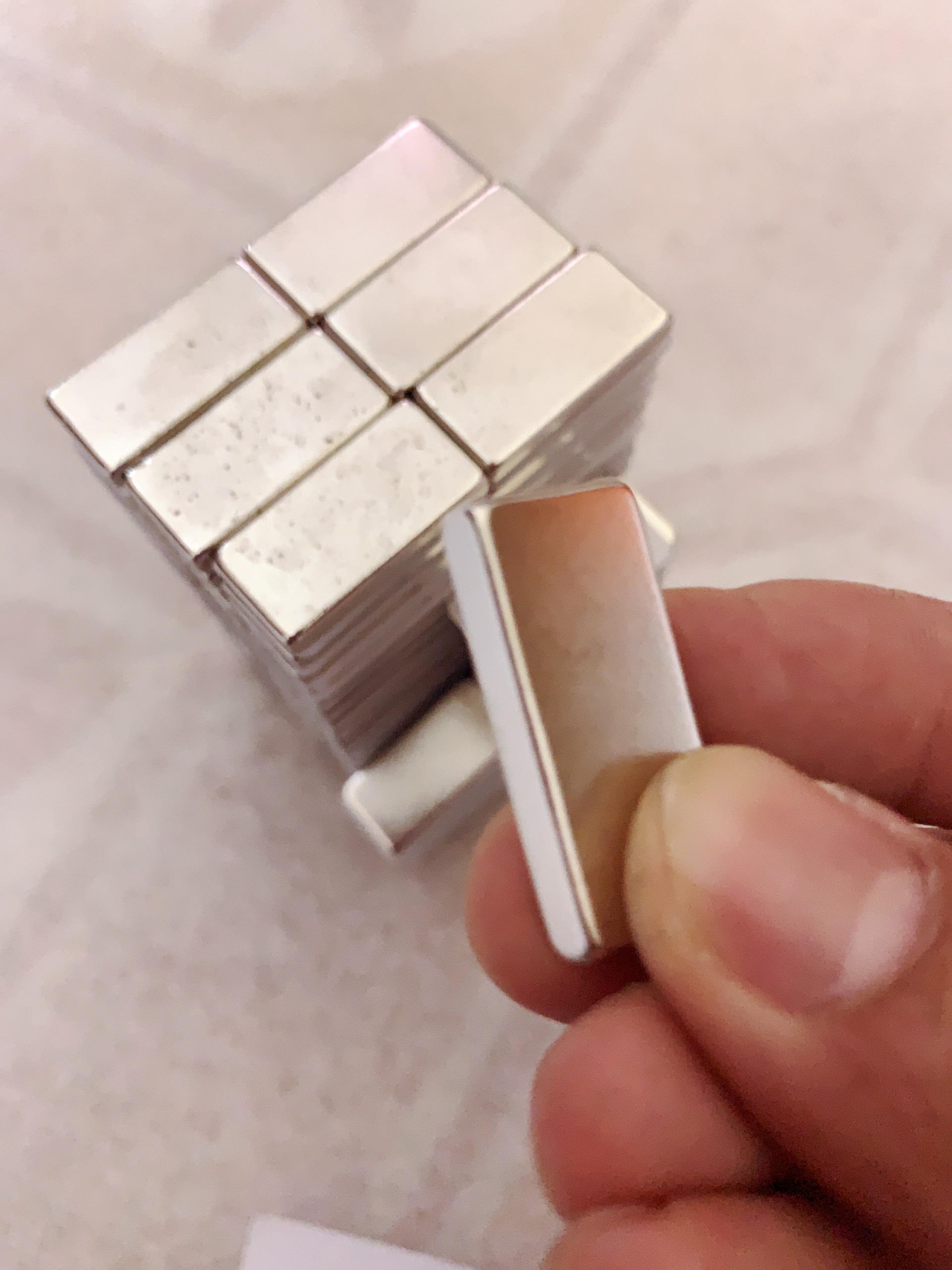 Nam châm đất hiếm dạng chữ nhật 30x15x5mm SIÊU HÚT
