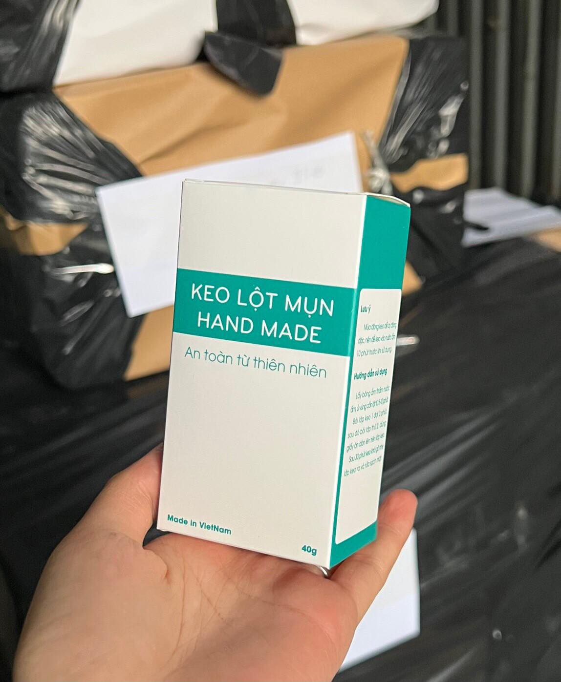 Keo lột mụn thần thánh