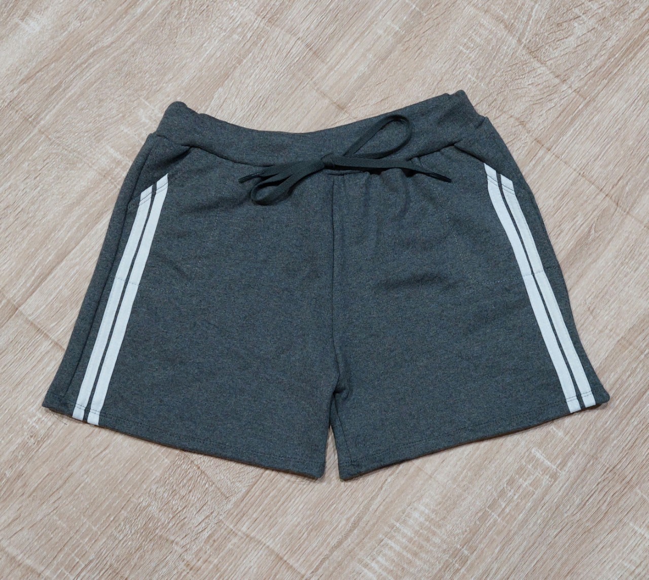 QUẦN ĐÙI Hai Sọc COTON , QUẦN SHORT NỮ COTTON MỀM MẠI THOÁNG MÁT THỜI TRANG CAO CẤP LOẠI 1