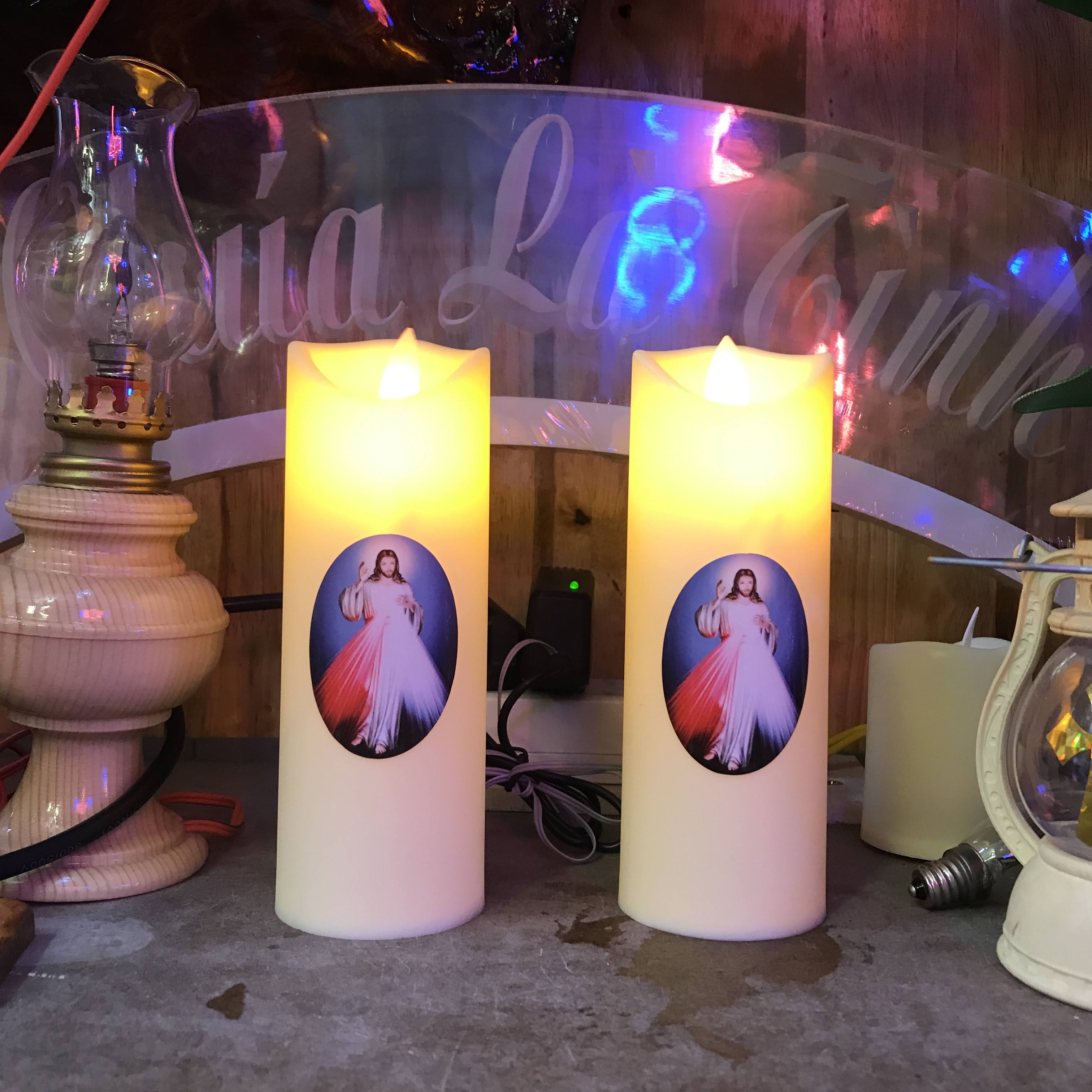 2 Cây Nến Điện Tử 5X15cm (Hình Ngẫu Nhiên - Không Cần Pin) - Nến Điện Công Giáo Đông Phương Fatima