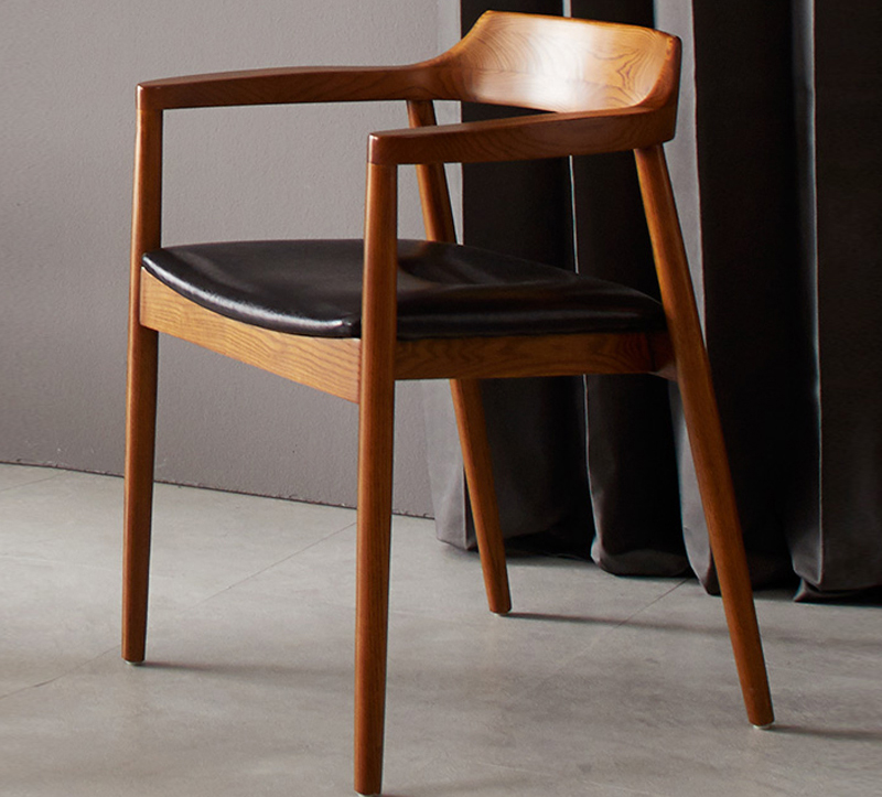 GHẾ HIROSHIMA NÂU