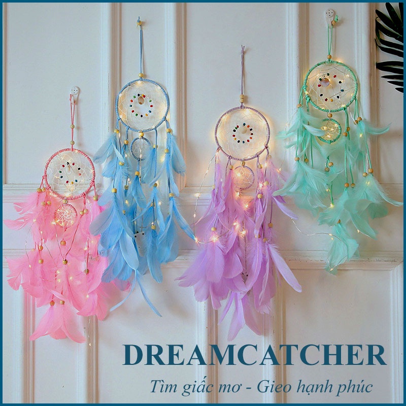Dreamcatcher lông vũ có đèn led treo tường trang trí phòng ngủ tặng kèm móc dán tường