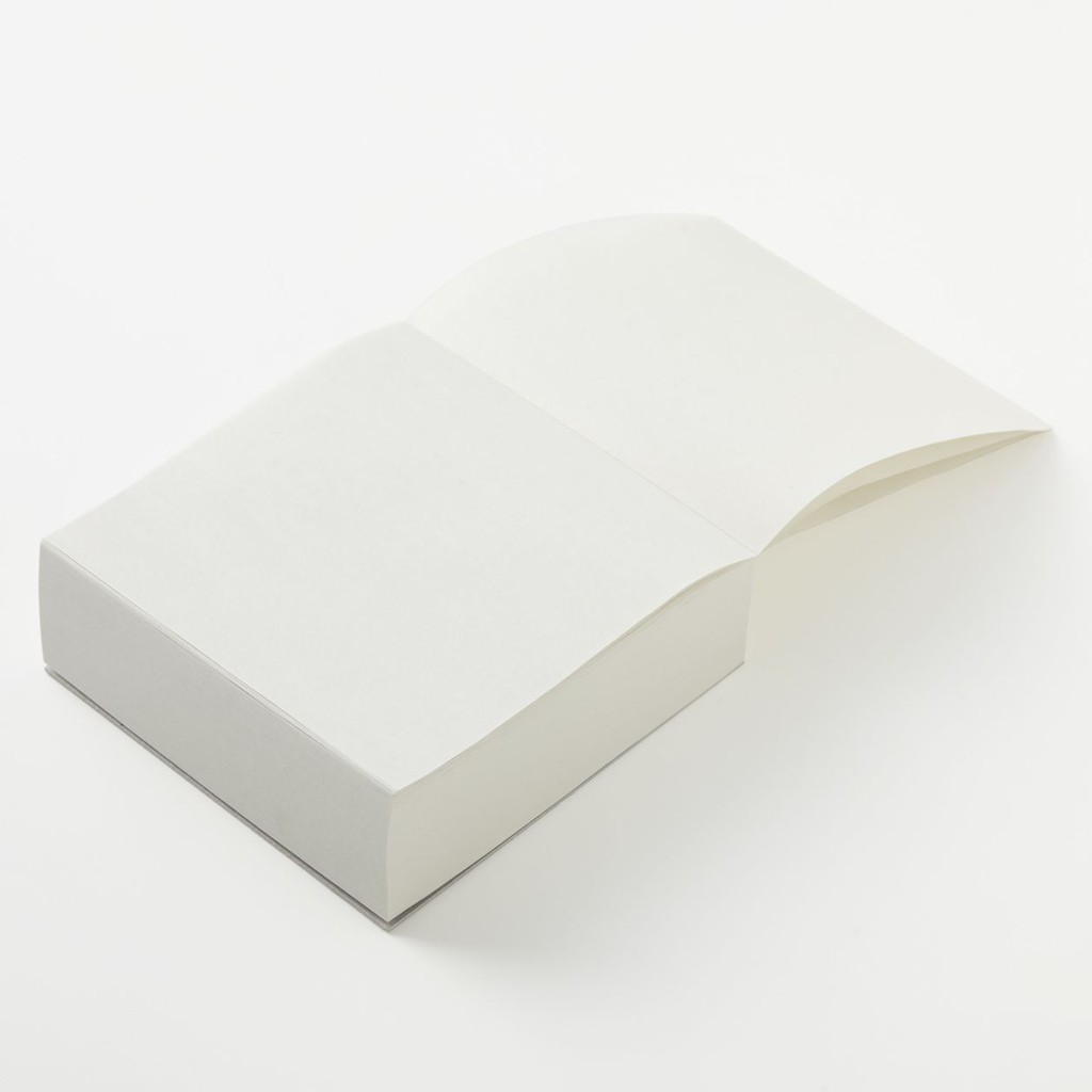 MUJI - TẬP GHI CHÚ HÌNH KHỐI 10x10cm, 400 TỜ