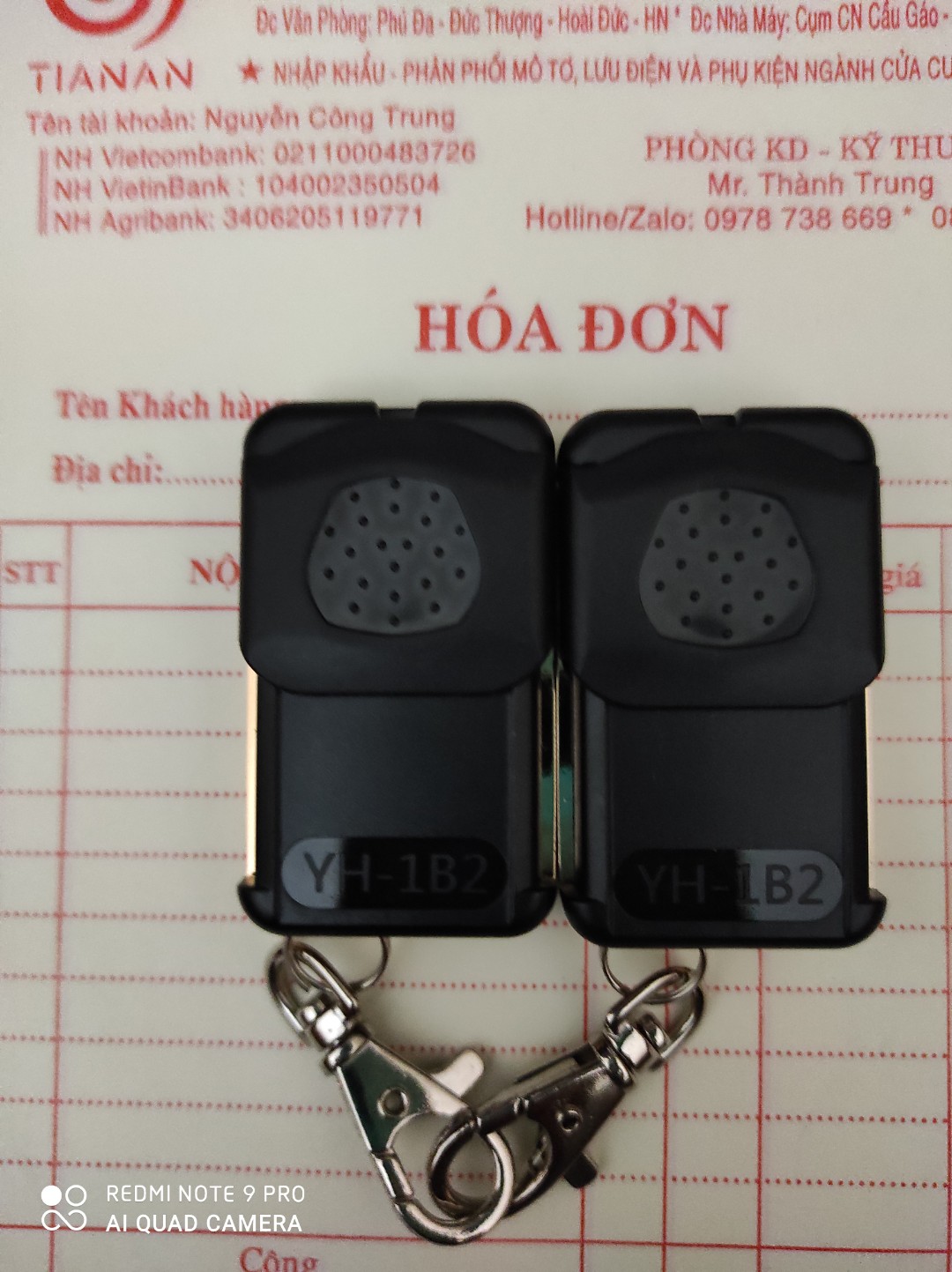 Tay điều khiển cửa cuốn- remote cửa cuốn yh 1b2-1bb