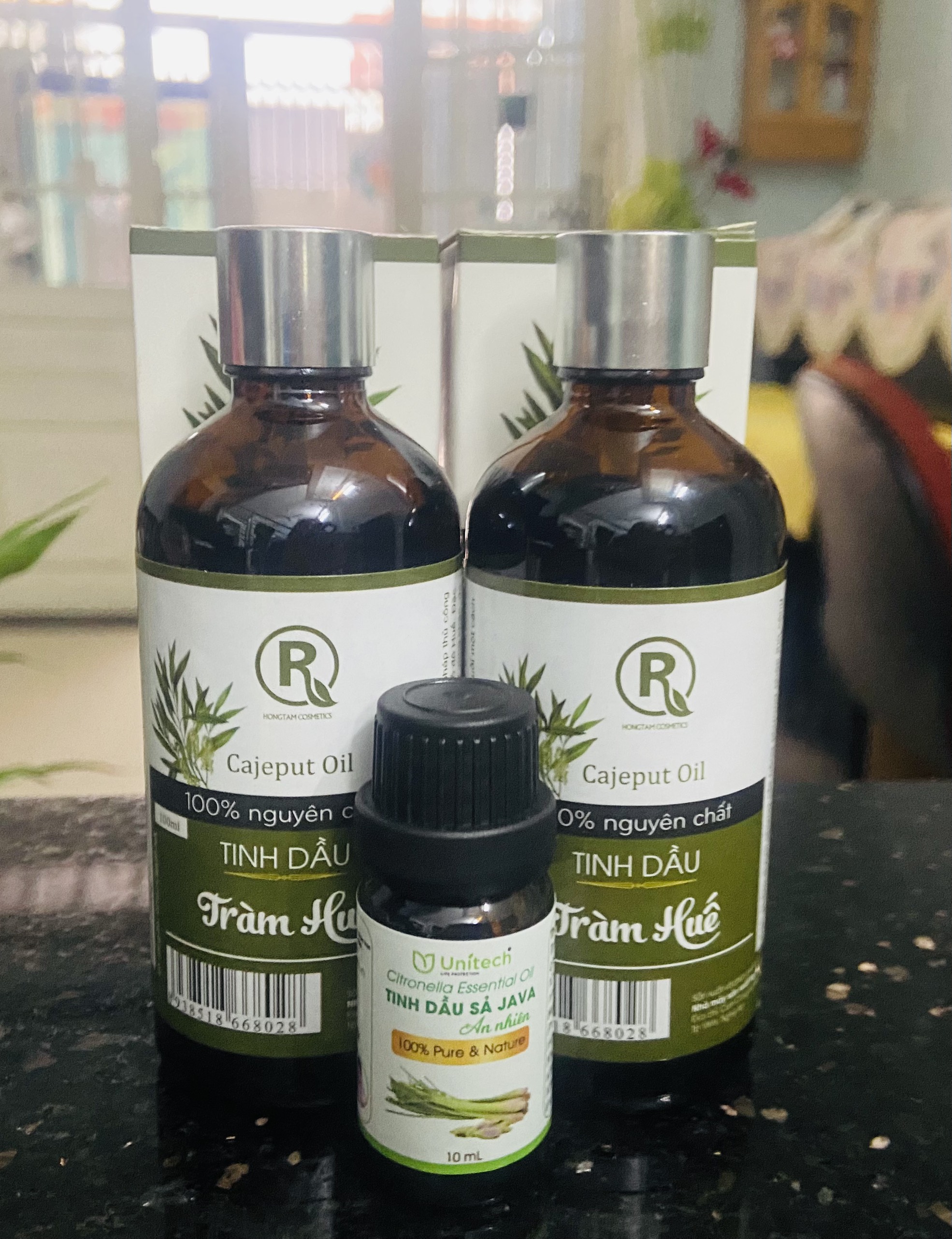 Tặng 1 chai tinh dầu sả java 10ml Combo 2 chai Tinh dầu Tràm Huế 100ml nguyên chất loại 1 dùng cho mẹ và bé