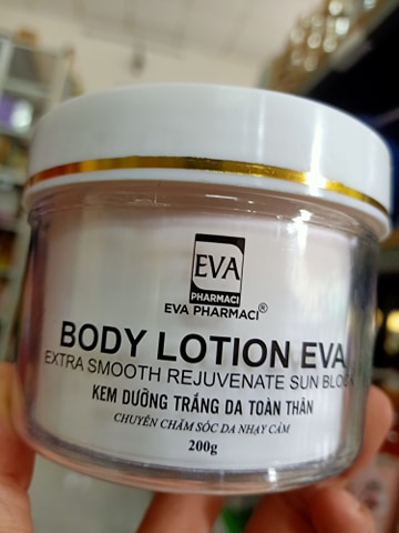 Kem dưỡng da toàn thân - Body Lotion Eva 200G