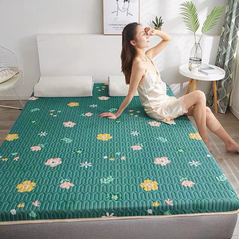 [HCM]CHUẨN LOẠI 1] Chiếu điều hòa latex cao su non mát rượi có lớp chống thấm TẶNG 2 VỎ GỐI. ( Cỡ lớn ) Chiếu điều hòa Latex cao su non mặt lụa đủ size Đệm nệm lót cao su chống thấm nước êm mát chiếu nệm cao su non 1m8 x 2m và 1m8x 2m2 đủ loại