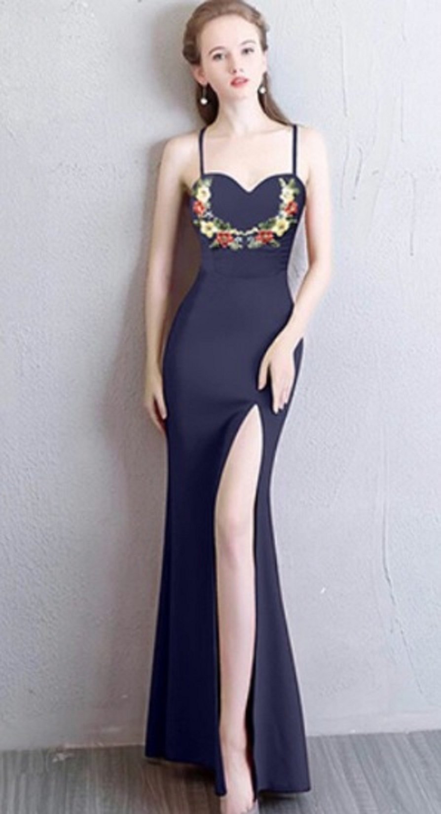 Đầm dự tiệc giá rẻ