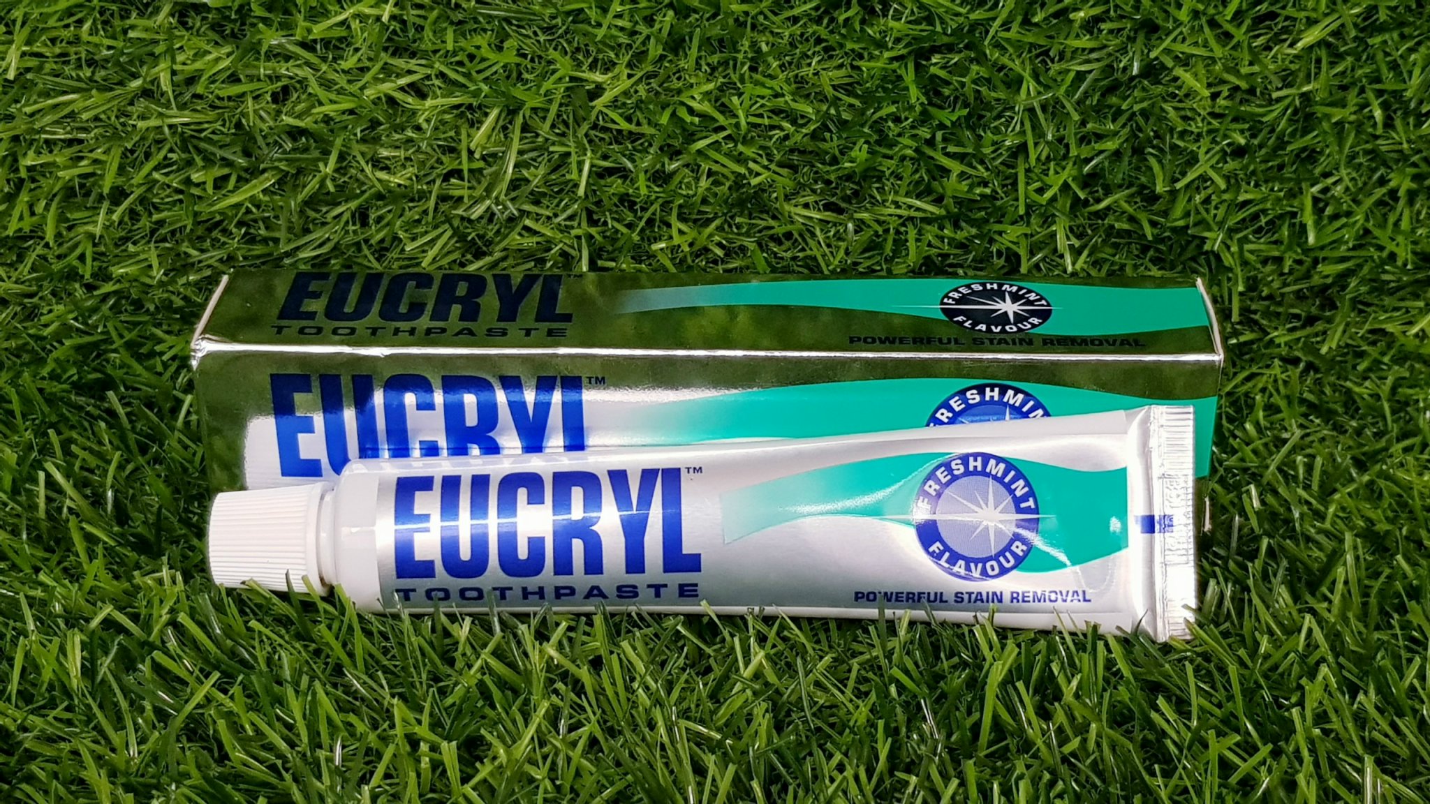 Kem đánh răng Eucryl 50ml