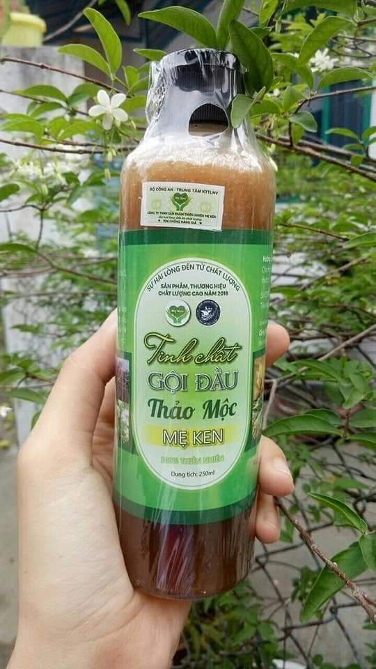 Dầu gội thiên nhiên - tinh chất gội đầu thảo mộc mẹ ken