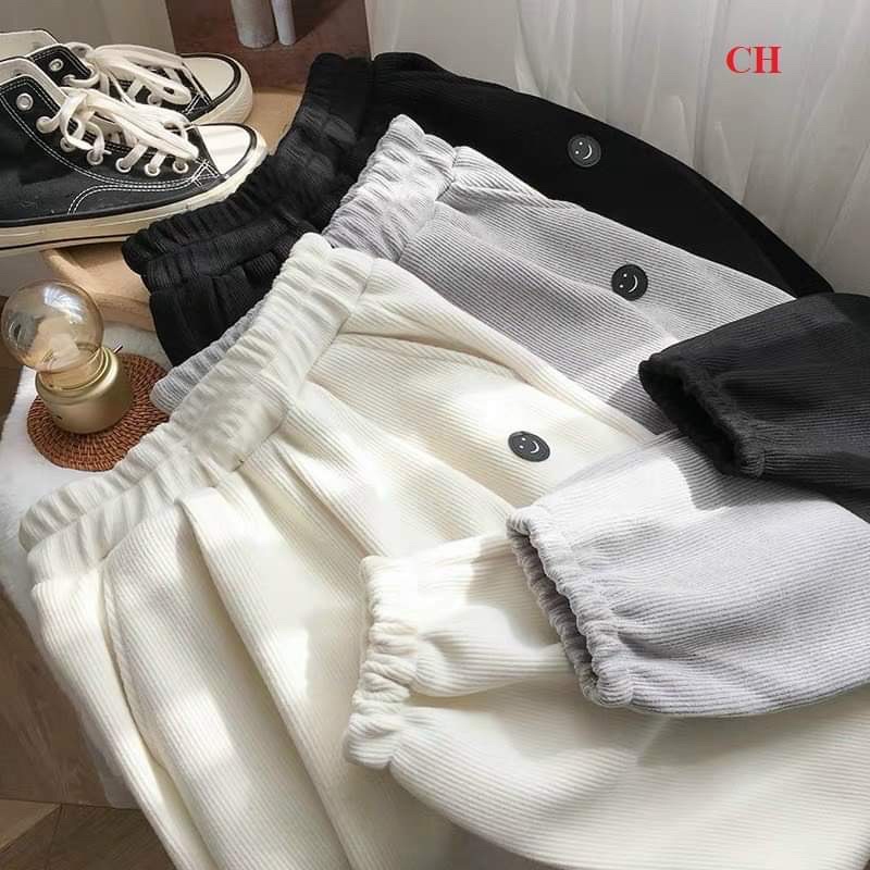 Quần tăm lô gô mặt cười