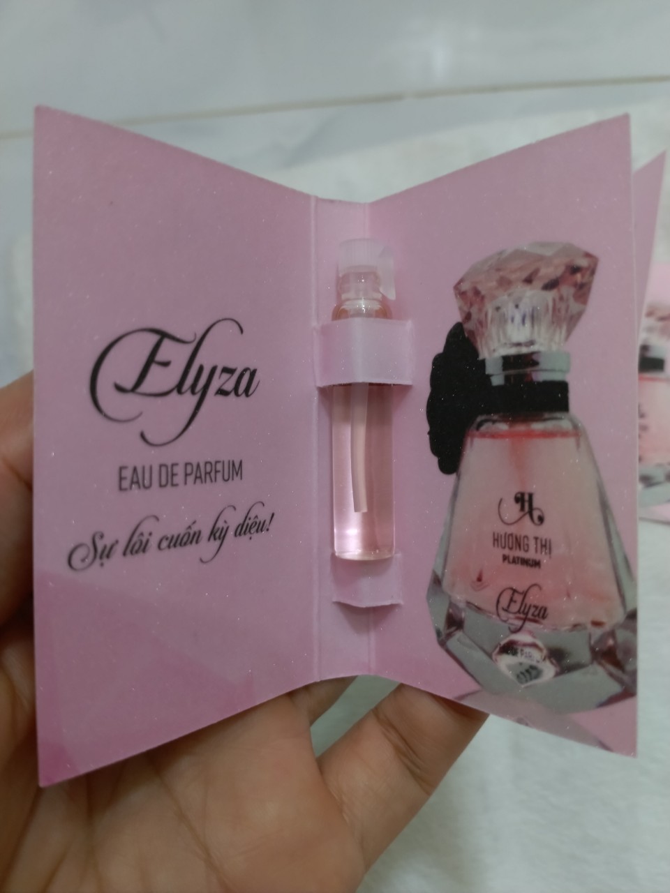 Nước hoa nữ Elyza mini 2ml mẫu thử Huong Thi