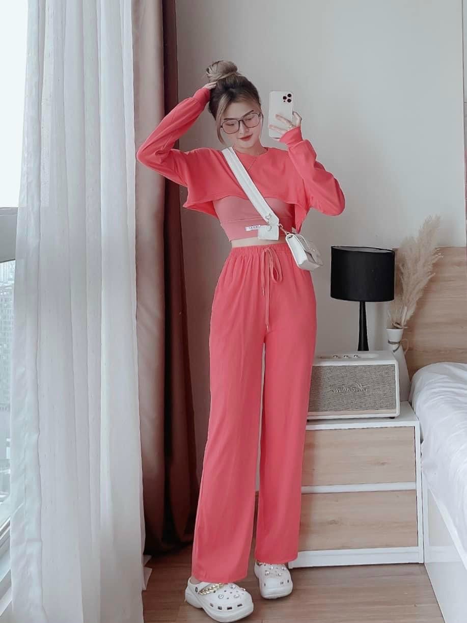 [HCM]Đồ bộ thể thao nữ.sét 2 món áo croptop và quần dài phong cách trẻ trung năng động.fom dưới 55kg.