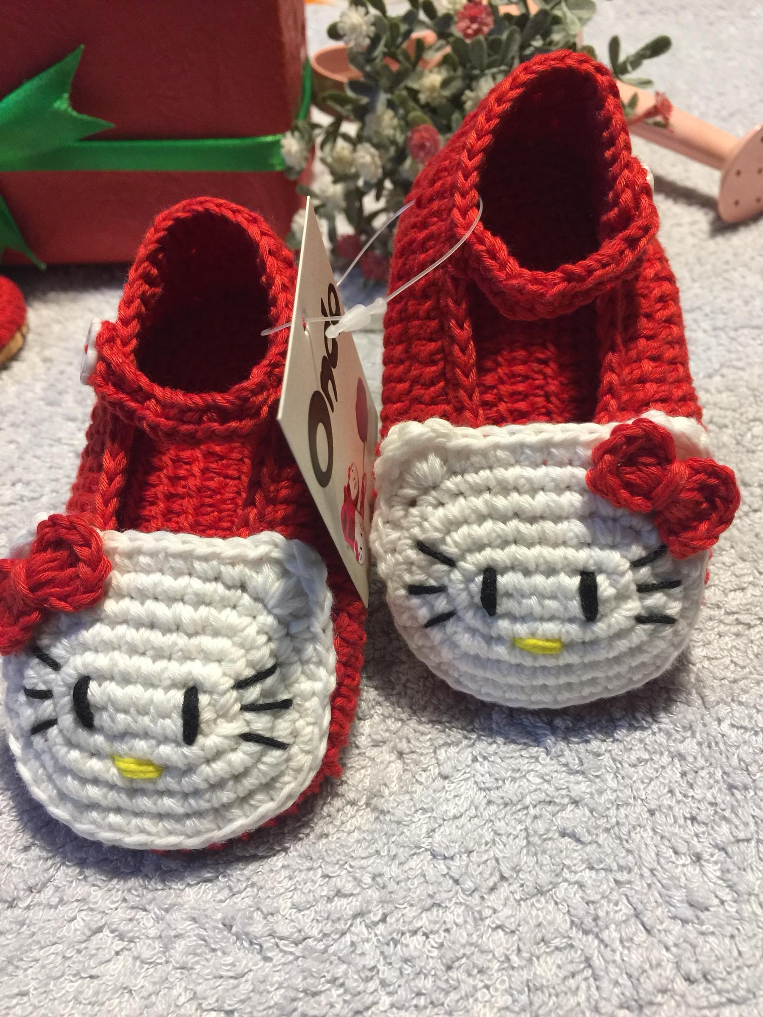 •	[HCM] Giày con mèo Giày bé gái Giày len trẻ em cho bé Giày tập đi và đế mền chống trượt 4Youbaby B005 [HÀNG CHẤT] phù hợp cho bé sơ sinh
