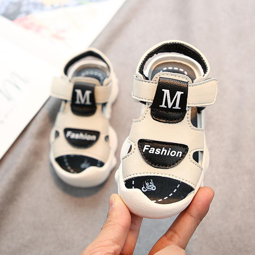 Giày Sandal Cho Bé Trai Mũi Cao Chống Vấp, Chống Trơn Cho Bé Từ 1 - 4 Tuổi