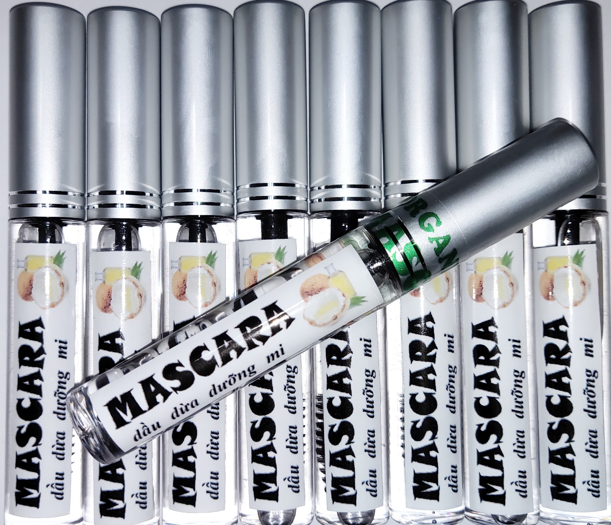 Mascara dưỡng mi dầu dừa