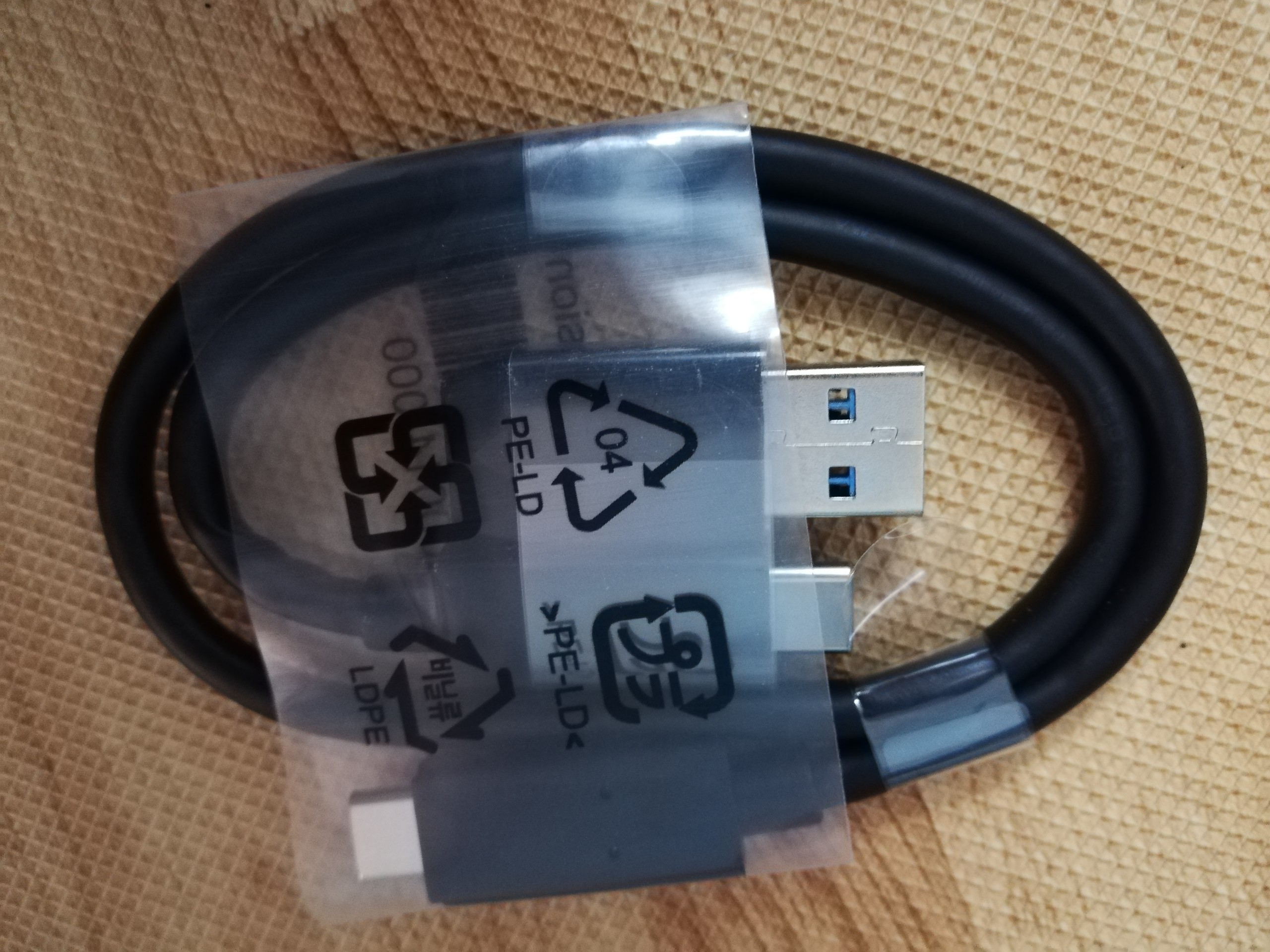 [HCM]Dây Usb 3.1 của WD tặng kèm đầu chuyển ra cổng Usb 3.0